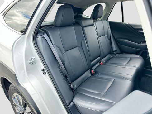 Used 2023 Subaru Outback Limited image 29