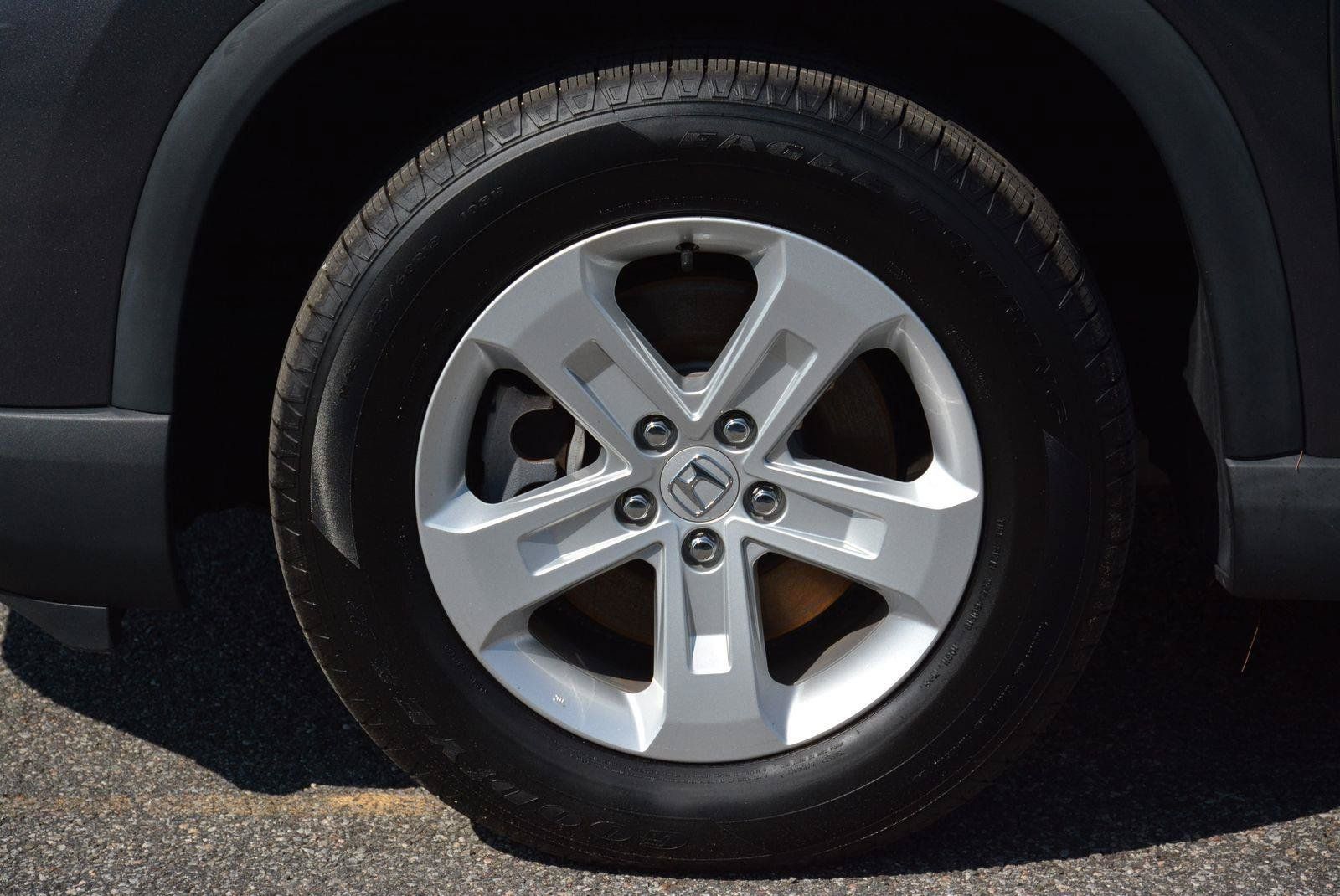Used 2023 Honda Pilot LX image 31