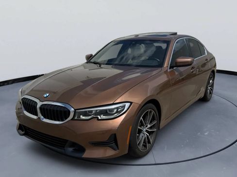 Used 2019 BMW 330i Sedan w/ Premium Package RWD image 10