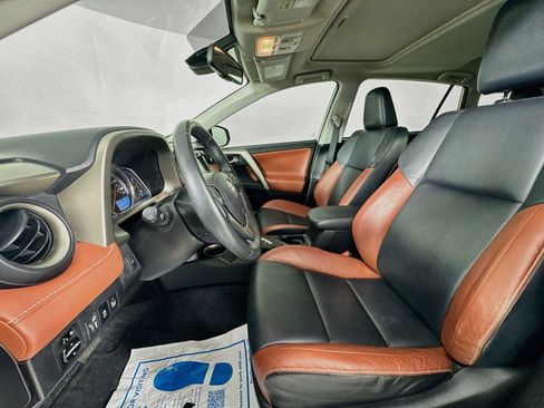 Used 2015 Toyota RAV4 Limited w/ Technology Package FWD image 25