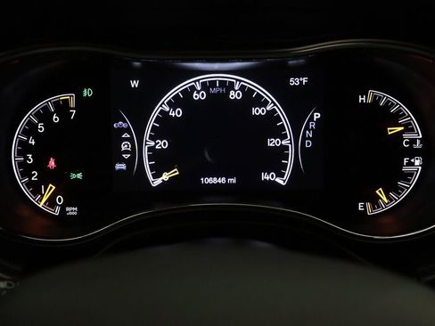 Used 2019 Jeep Grand Cherokee Limited X AWD/4WD image 3