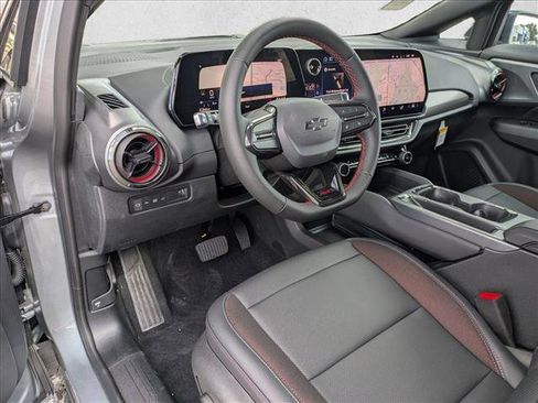 New 2026 Chevrolet Equinox EV RS image 3