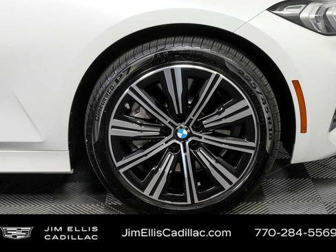 Used 2025 BMW 330i xDrive Sedan AWD/4WD image 38