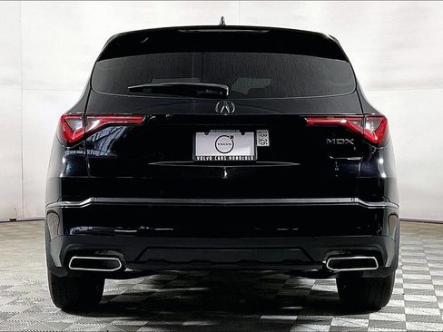 Used 2022 Acura MDX FWD image 3