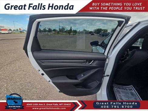 Used 2019 Honda Accord Sport image 13
