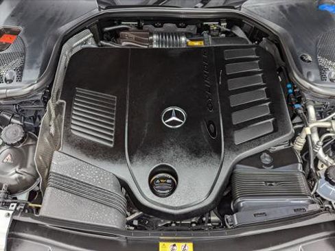 Used 2021 Mercedes-Benz E 450 E 450 image 24