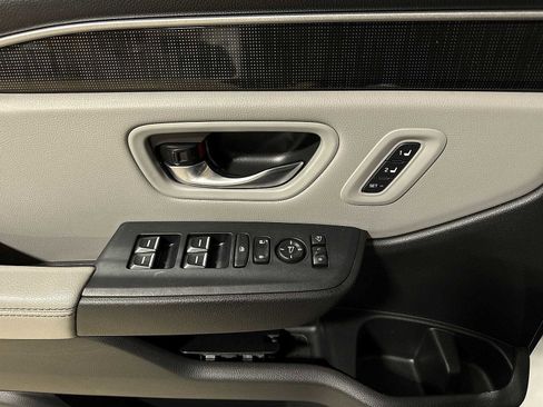 Used 2023 Honda Pilot Elite image 24