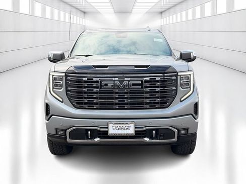 Used 2025 GMC Sierra 1500 Denali Ultimate AWD/4WD image 2