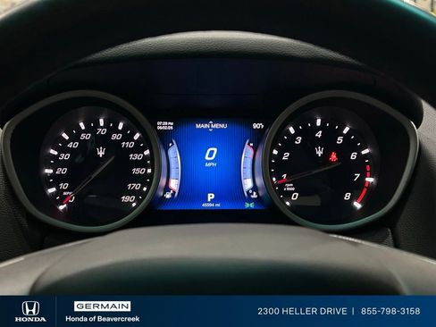 Used 2016 Maserati Ghibli RWD image 20