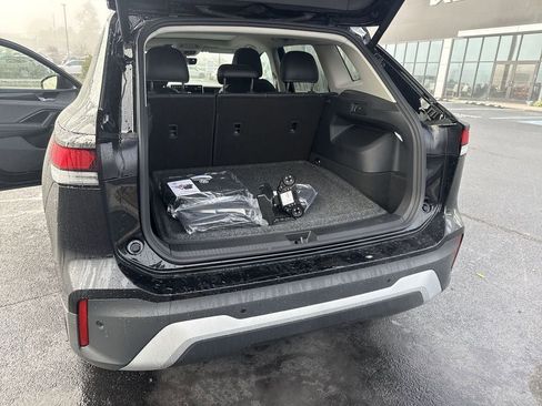 New 2026 Volkswagen Tiguan SE AWD/4WD image 42