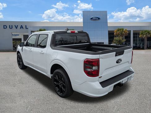 New 2025 Ford Maverick Lobo image 5