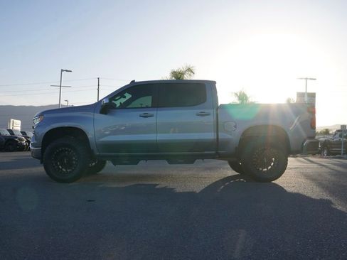 Used 2023 Chevrolet Silverado 1500 LT image 7