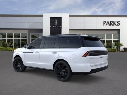 New 2026 Lincoln Navigator Black Label AWD/4WD image 4
