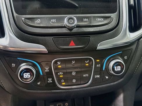 Used 2020 Chevrolet Equinox Premier AWD/4WD image 13