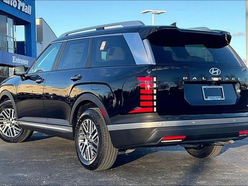 New 2026 Hyundai Palisade SEL image 3