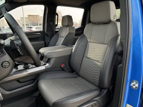 Used 2026 Chevrolet Silverado 1500 ZR2 image 28