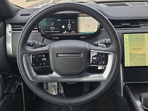 New 2026 Land Rover Range Rover Long Wheelbase SE AWD/4WD image 16