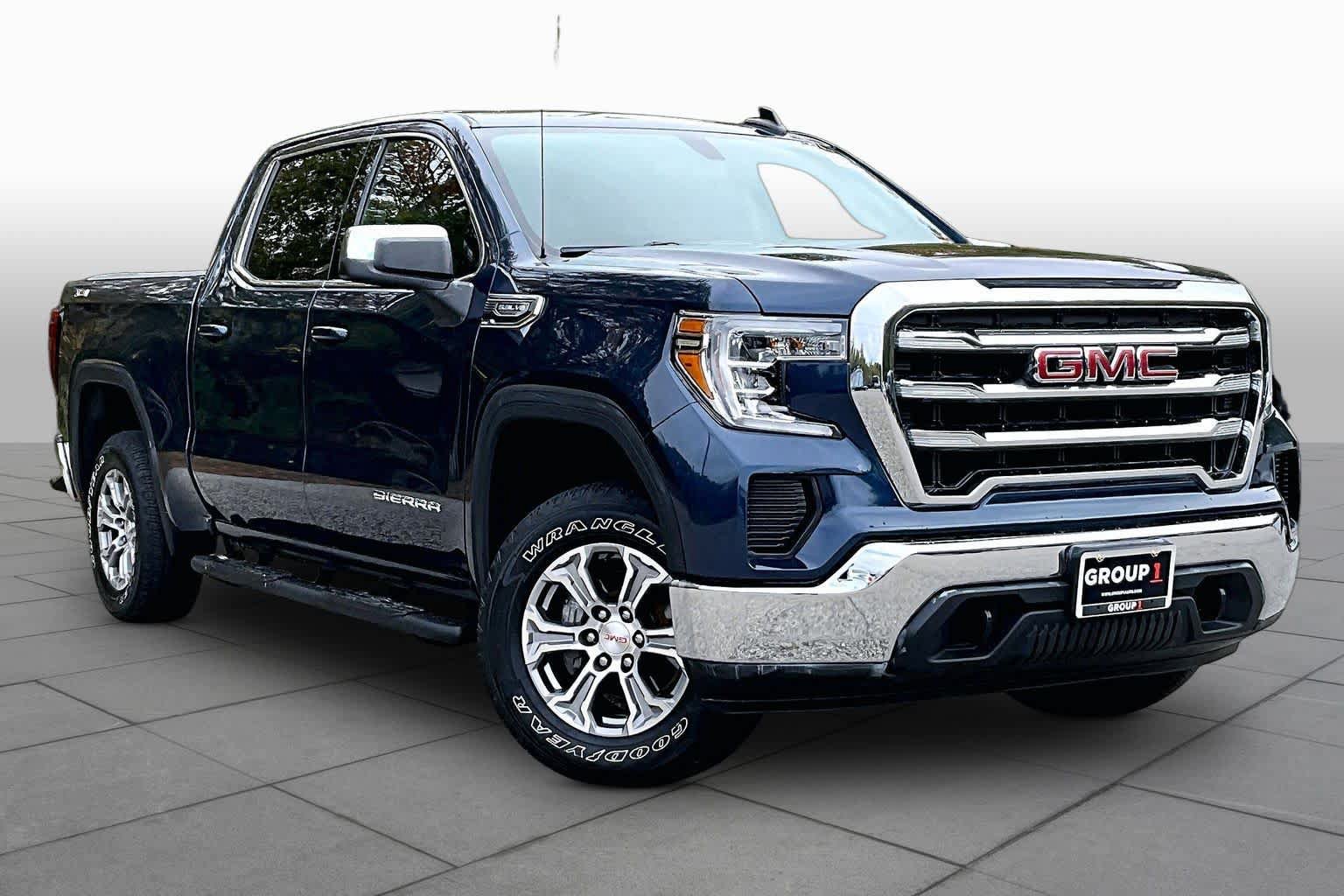 Used 2021 GMC Sierra 1500 SLE w/ X31 Off-Road Package AWD/4WD image 3