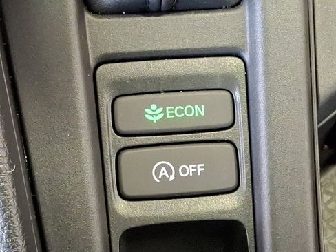 Certified 2025 Honda Accord LX image 22