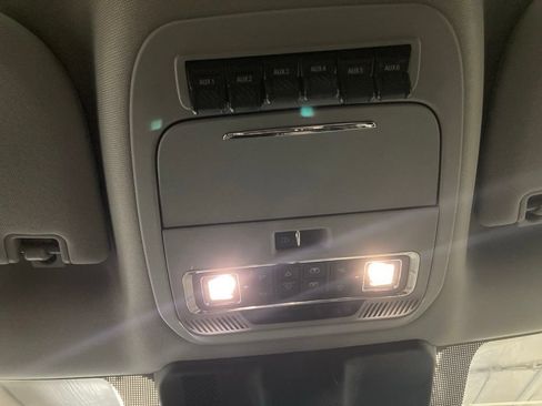 Used 2024 Ford F350 Lariat w/ Lariat Ultimate Package AWD/4WD image 35
