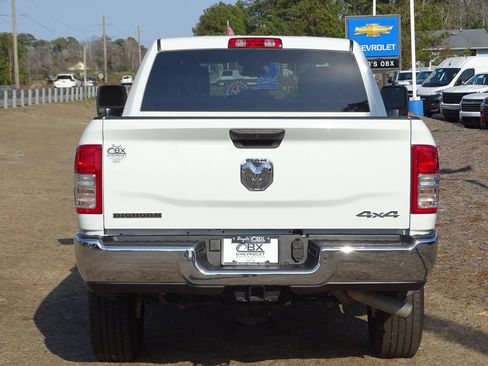 Used 2024 RAM 2500 Big Horn w/ Bed Utility Group image 5