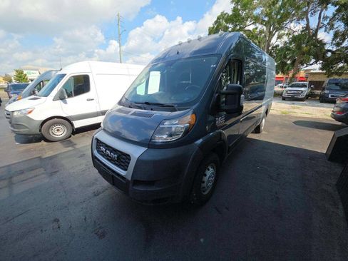Used 2020 RAM ProMaster 3500 FWD image 2