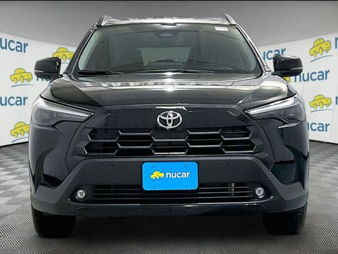 Used 2026 Toyota Corolla Cross XLE w/ Convenience Package image 2