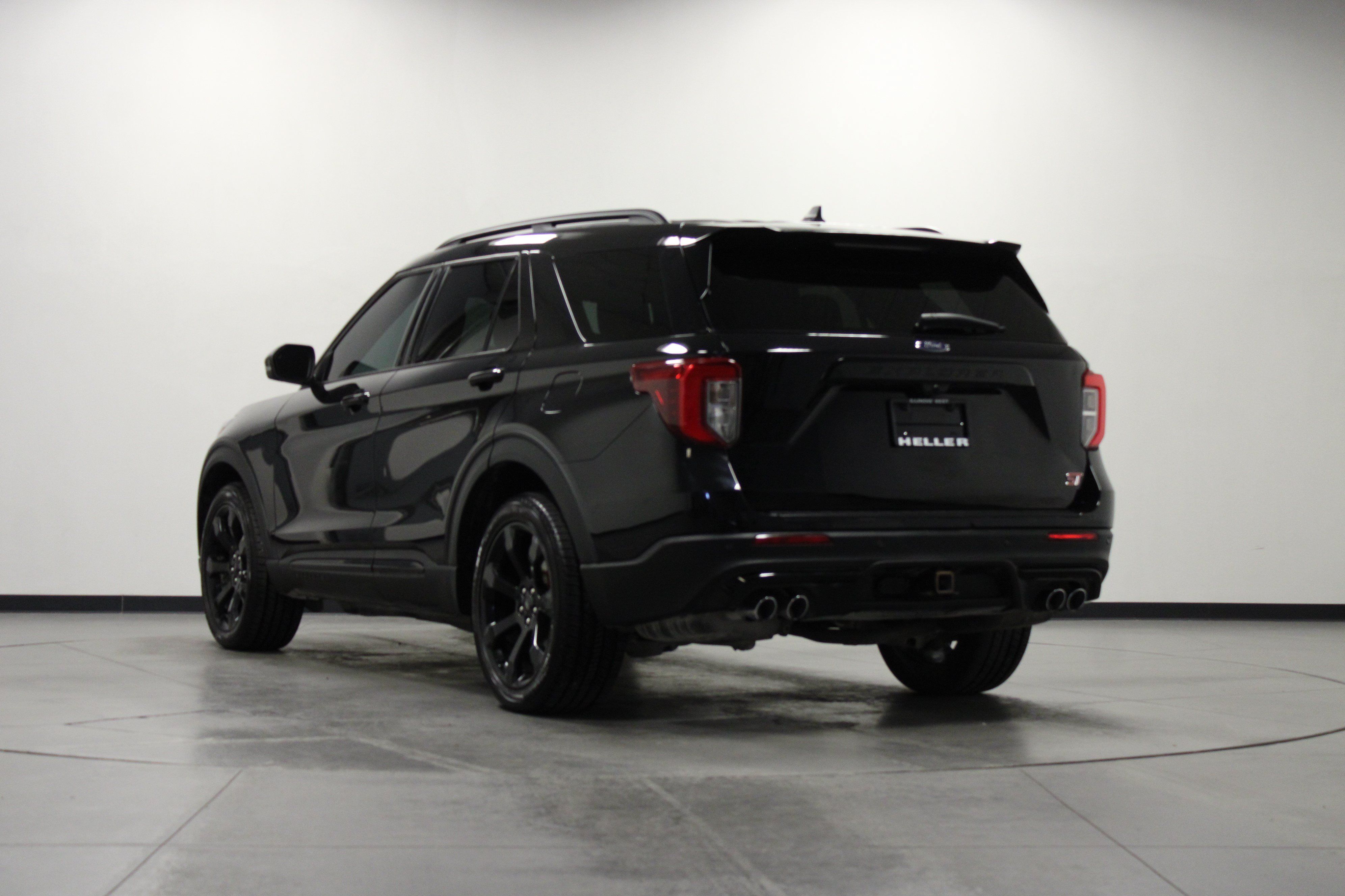 Used 2023 Ford Explorer ST w/ Equipment Group 401A AWD/4WD image 6