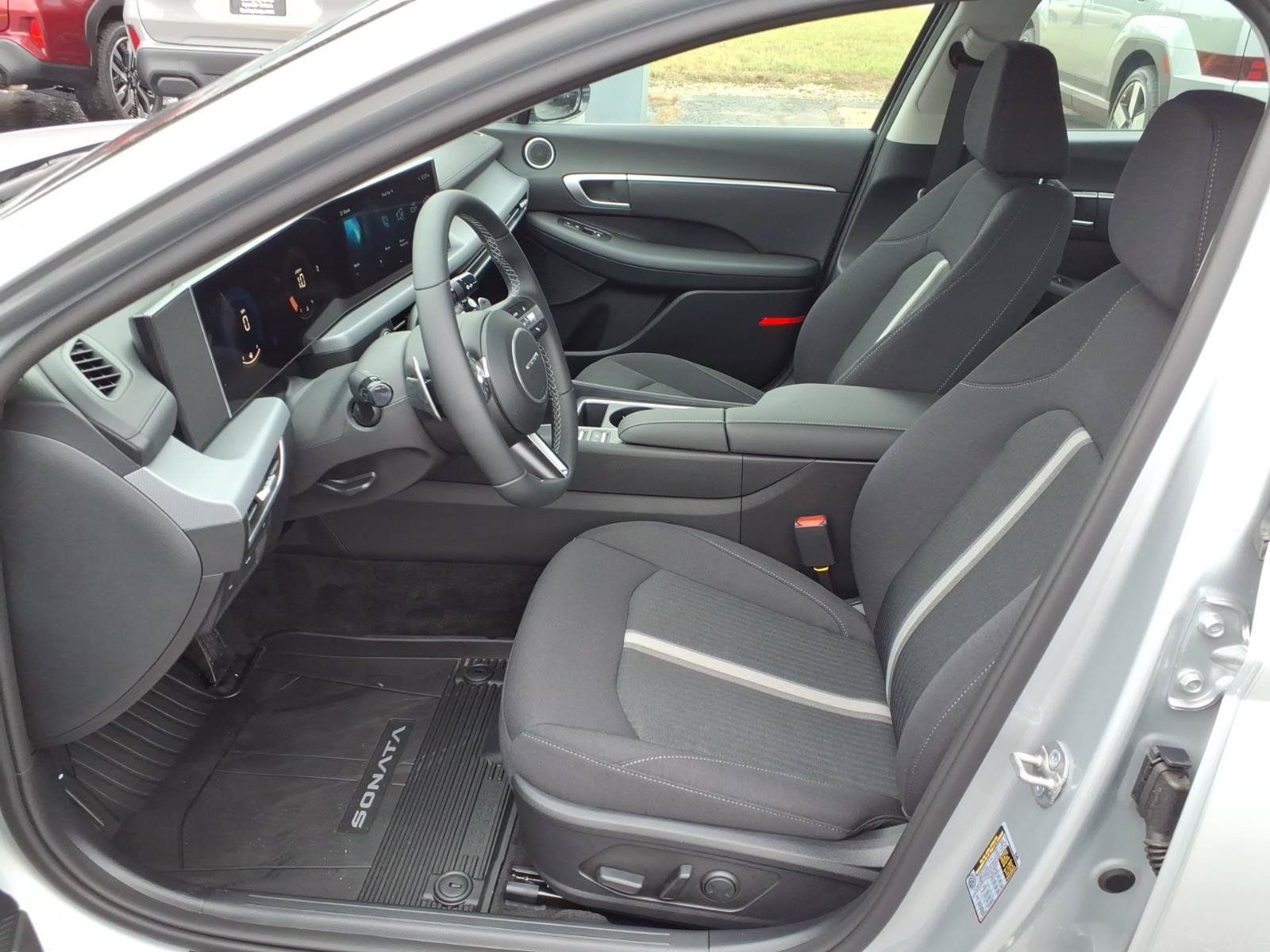 New 2026 Hyundai Sonata SEL AWD/4WD image 4
