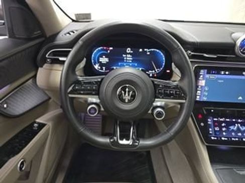 Used 2023 Maserati Grecale GT AWD/4WD image 6