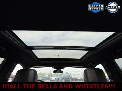 Used 2021 Cadillac XT5 Premium Luxury w/ LPO, Floor Liner Package image 19