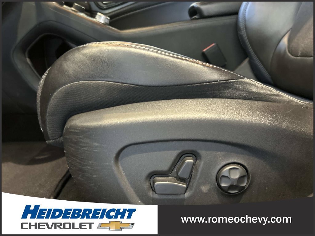 Used 2015 Chrysler 200 S w/ Comfort Group FWD image 14