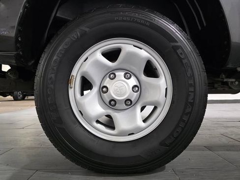 Used 2023 Toyota Tacoma SR AWD/4WD image 24