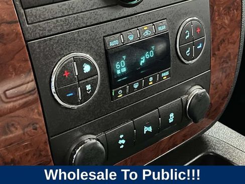 Used 2012 Chevrolet Tahoe LT w/ Luxury Package RWD image 32