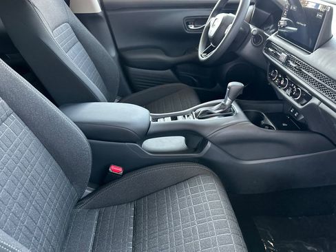New 2026 Honda HR-V LX image 17