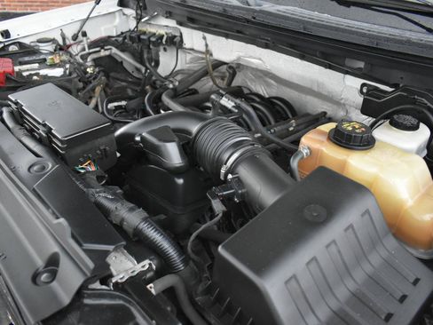 Used 2013 Ford F150 King Ranch w/ King Ranch Luxury Pkg AWD/4WD image 48
