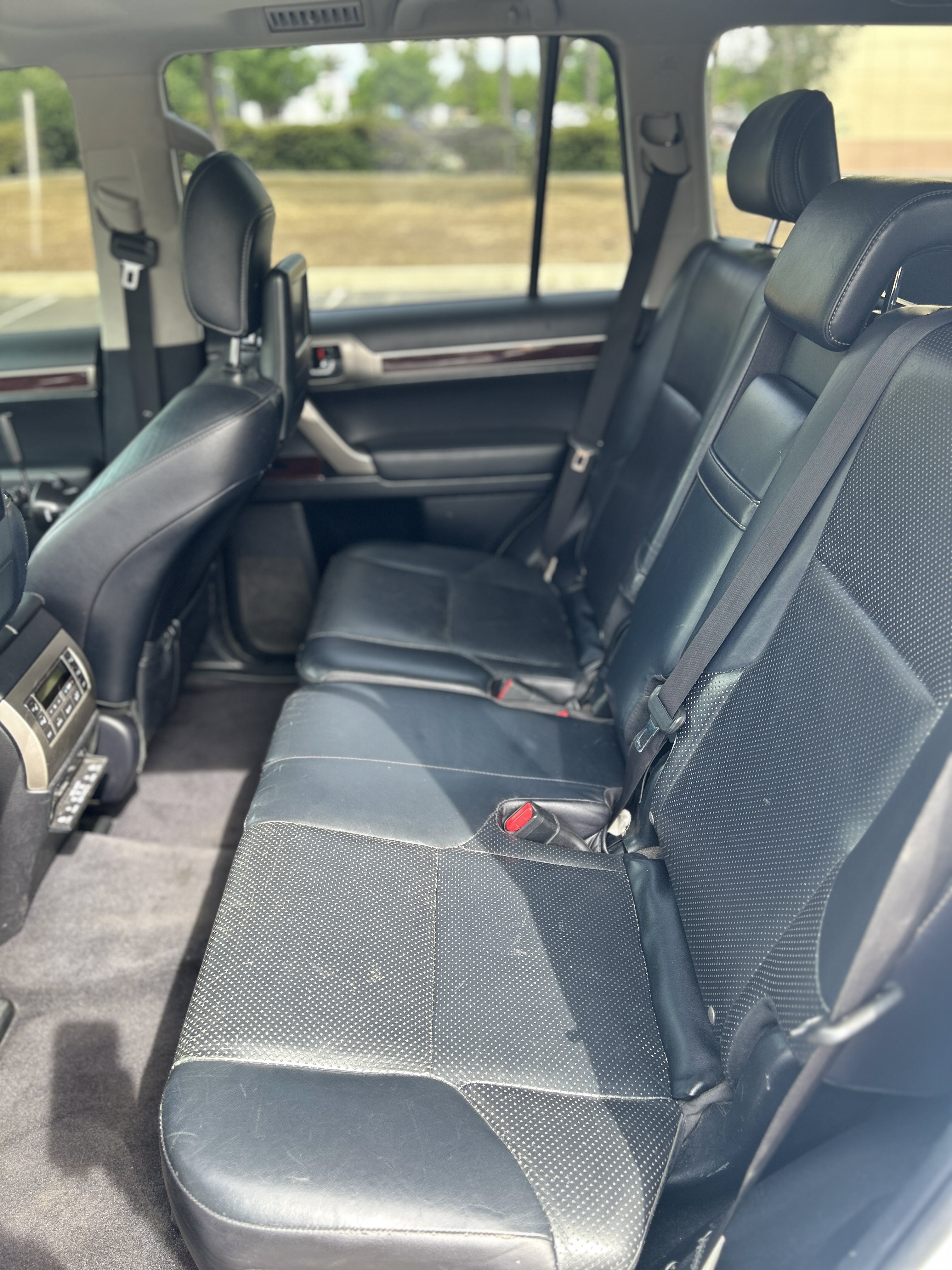 Used 2014 Lexus GX 460 Luxury AWD/4WD image 24