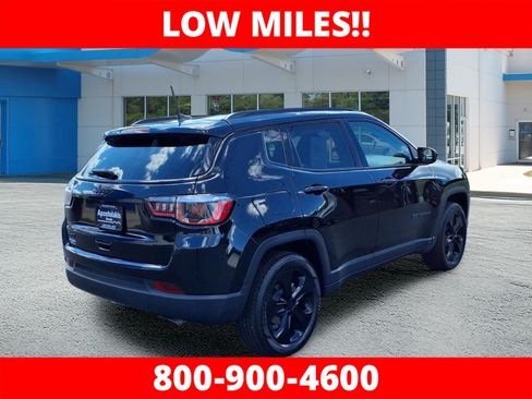 Used 2020 Jeep Compass Latitude AWD/4WD image 3