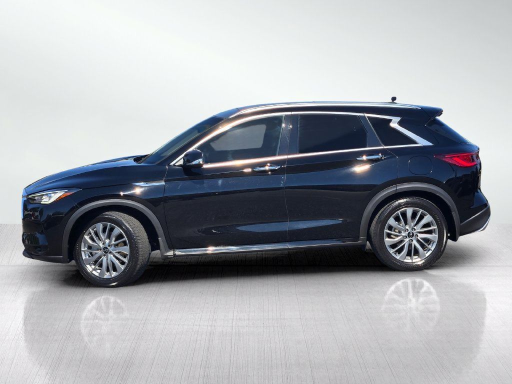 Used 2023 INFINITI QX50 Luxe FWD image 7