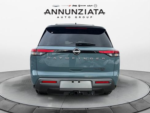 New 2026 Nissan Pathfinder Platinum w/ Cargo Package image 4