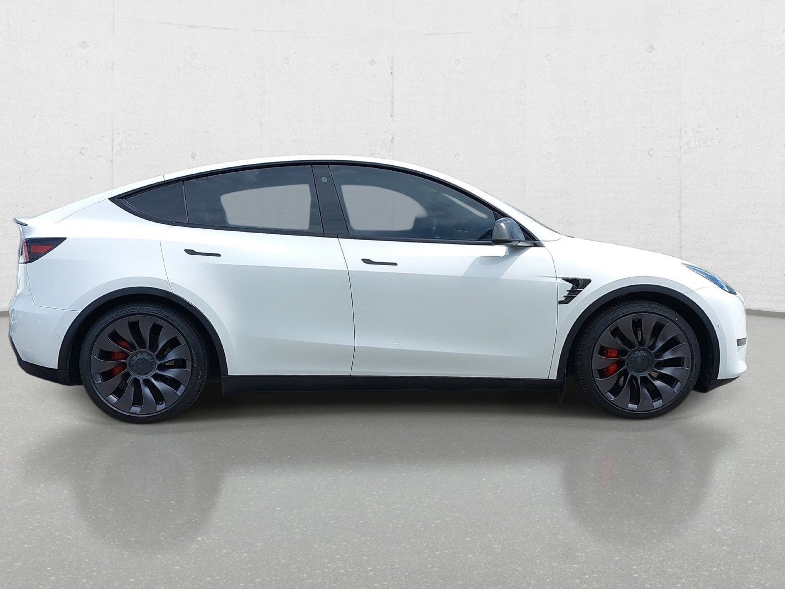 Used 2022 Tesla Model Y Performance AWD/4WD image 4
