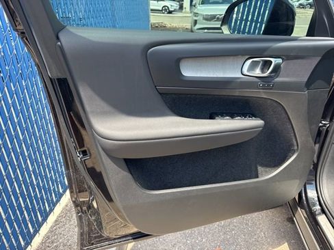 New 2025 Volvo XC40 B5 Plus w/ Protection Package Premier image 13