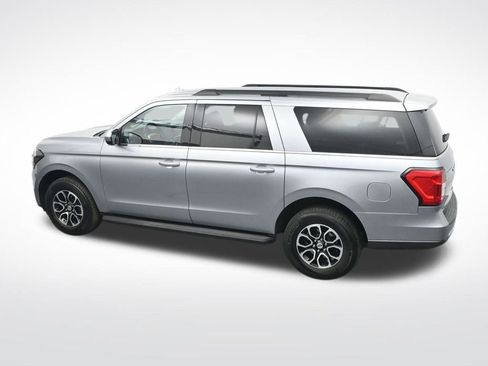 Used 2024 Ford Expedition Max XLT image 30