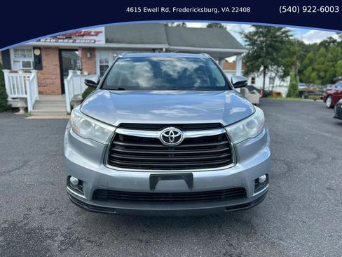 Used 2016 Toyota Highlander XLE AWD/4WD image 8
