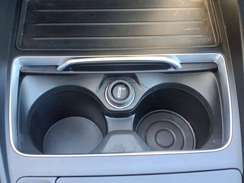 Used 2018 BMW 230i Convertible image 18