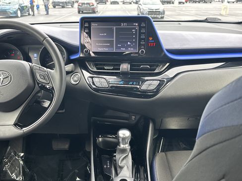 Certified 2021 Toyota C-HR XLE image 29