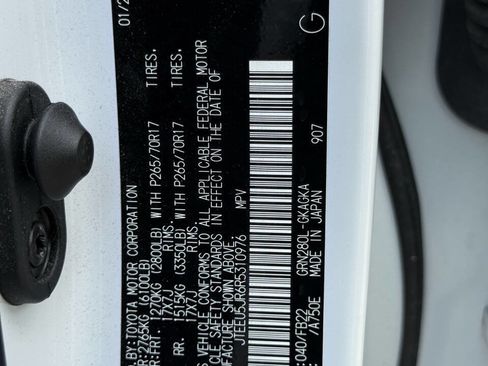 Used 2024 Toyota 4Runner SR5 RWD image 36