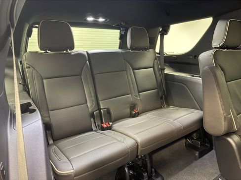 New 2026 GMC Yukon Elevation w/ LPO, Floor Liner Package image 20