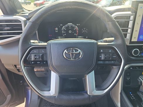 Used 2023 Toyota Tundra Platinum AWD/4WD image 19