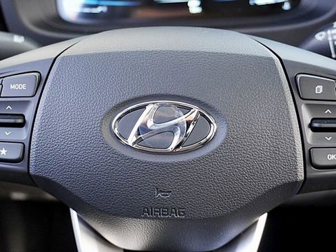 New 2026 Hyundai Venue SEL image 38